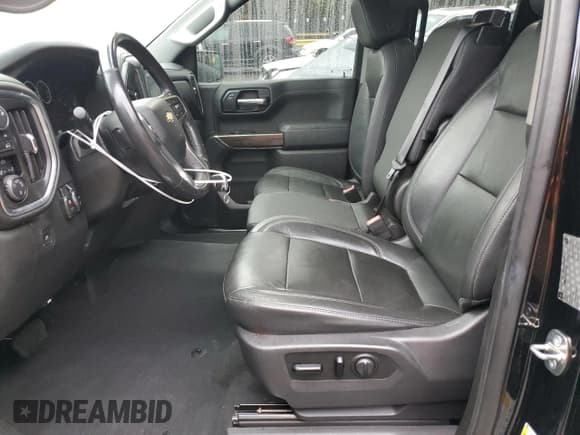 ✅ 2019 Chevrolet Silverado 1500 LT • VIN: 1GCRYDEK6KZ373138 • Lot: 84451935. Wystawiony na Copart z przebiegiem 76 846 mil. Bezpłatny archiwum sprzedaży aukcyjnych z USA i szczegółowy raport historii pojazdu na DreamBid. Zdjęcie 7.