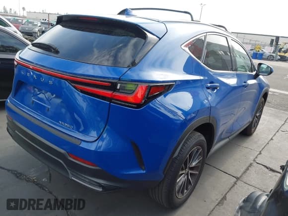 ✅ 2025 Lexus NX 250 • VIN: 2T2ADCAZ5SC021938 • Лот: 43678344. Опубликован ранее на IAAI с пробегом 5 563 миль. Бесплатный доступ к архиву аукционных продаж из США и подробный отчёт об истории автомобиля на DreamBid. Изображение 4.