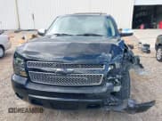 ✅ 2007 Chevrolet Suburban LT • VIN: 1GNFK16307R360880 • Лот: 43586256. Опубликован ранее на IAAI с пробегом 268 825 миль. Бесплатный доступ к архиву аукционных продаж из США и подробный отчёт об истории автомобиля на DreamBid. Изображение 12.