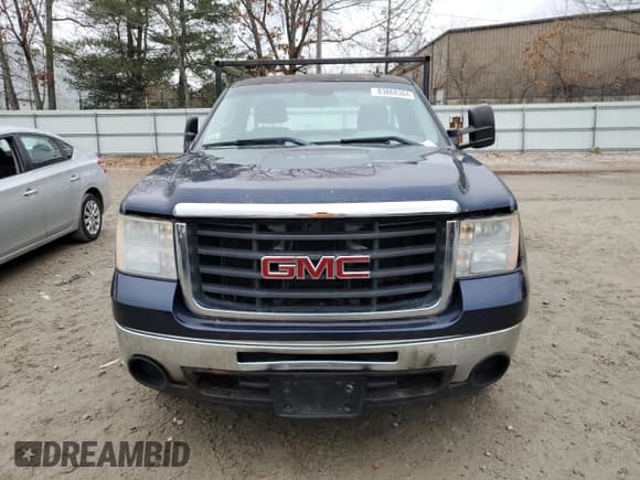 ✅ 2009 GMC Sierra 1500 • VIN: 1GDHC44K29F129330 • Лот: 83868364. Опубликован ранее на Copart с пробегом 98 265 миль. Бесплатный доступ к архиву аукционных продаж из США и подробный отчёт об истории автомобиля на DreamBid. Изображение 5.