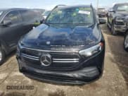 ✅ 2023 Mercedes-Benz EQB 250+ • VIN: W1N9M0CB6PN038055 • Lot: 77532144. Wystawiony na Copart z przebiegiem 22 622 mil. Bezpłatny archiwum sprzedaży aukcyjnych z USA i szczegółowy raport historii pojazdu na DreamBid. Zdjęcie 5.