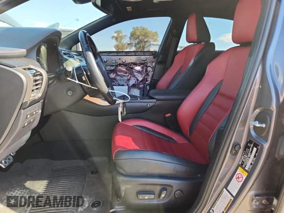 ✅ 2018 Lexus NX 300 • VIN: JTJBARBZ5J2149142 • Lot: 71843795. Wystawiony na Copart z przebiegiem 68 006 mil. Bezpłatny archiwum sprzedaży aukcyjnych z USA i szczegółowy raport historii pojazdu na DreamBid. Zdjęcie 7.