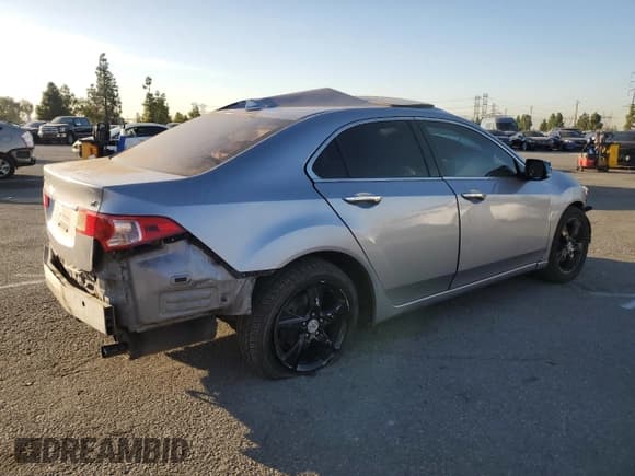 ✅ 2013 Acura TSX Technology • VIN: JH4CU2F64DC000207 • Lot: 85427675. Listed on Copart with 138,223 mi. Free auction sales archive from the USA and detailed vehicle history report at DreamBid. Image 3.