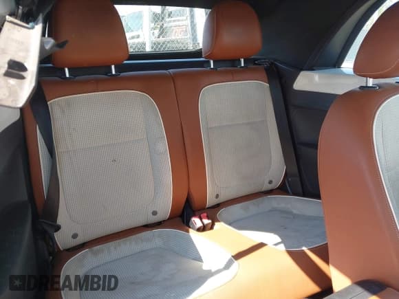 ✅ 2017 Volkswagen Beetle S • VIN: 3VW517AT5HM822139 • Лот: 42778864. Опубликован ранее на IAAI с пробегом 62 923 миль. Бесплатный доступ к архиву аукционных продаж из США и подробный отчёт об истории автомобиля на DreamBid. Изображение 8.