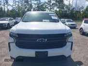 ✅ 2024 Chevrolet Tahoe RST • VIN: 1GNSCRKD2RR417057 • Lot: 42925915. Wystawiony na IAAI z przebiegiem 13 841 mil. Bezpłatny archiwum sprzedaży aukcyjnych z USA i szczegółowy raport historii pojazdu na DreamBid. Zdjęcie 12.