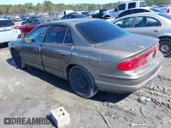 ✅ 2002 Buick Regal LS • VIN: 2G4WB55K021126552 • Lot: 41625744. Listed on IAAI with Not provided. Free auction sales archive from the USA and detailed vehicle history report at DreamBid. Image 3.