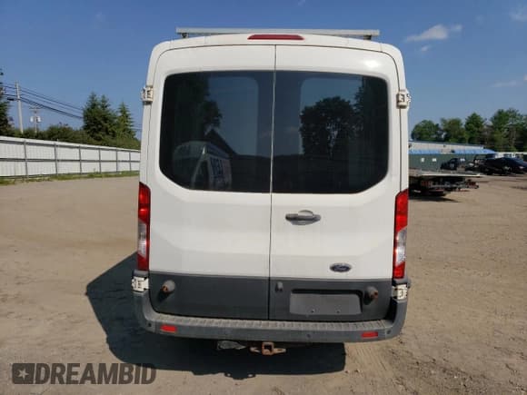 ✅ 2016 Ford Transit Cargo • VIN: 1FTYR2CG3GKB38143 • Лот: 60861365. Опубликован ранее на Copart с пробегом 67 107 миль. Бесплатный доступ к архиву аукционных продаж из США и подробный отчёт об истории автомобиля на DreamBid. Изображение 6.
