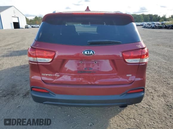 ✅ 2016 Kia Sorento LX • VIN: 5XYPG4A31GG019879 • Lot: 86983765. Wystawiony na Copart z przebiegiem 248 532 mil. Bezpłatny archiwum sprzedaży aukcyjnych z USA i szczegółowy raport historii pojazdu na DreamBid. Zdjęcie 6.
