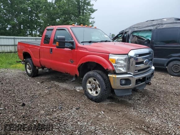 ✅ 2012 Ford F-350 XL • VIN: 1FT8X3BTXCEA52878 • Lot: 62715845. Wystawiony na Copart z przebiegiem 251 557 mil. Bezpłatny archiwum sprzedaży aukcyjnych z USA i szczegółowy raport historii pojazdu na DreamBid. Zdjęcie 4.