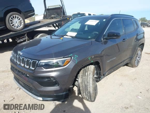 ✅ 2023 Jeep Compass (RED) Edition • VIN: 3C4NJDCN2PT513782 • Лот: 43445701. Опубликован ранее на IAAI с пробегом 16 949 миль. Бесплатный доступ к архиву аукционных продаж из США и подробный отчёт об истории автомобиля на DreamBid. Изображение 2.