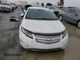 ✅ 2013 Chevrolet Volt • VIN: 1G1RE6E43DU139232 • Lot: 82181944. Wystawiony na Copart z przebiegiem 204 159 mil. Bezpłatny archiwum sprzedaży aukcyjnych z USA i szczegółowy raport historii pojazdu na DreamBid. Zdjęcie 5.