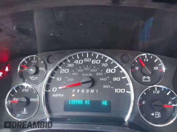 ✅ 2016 Chevrolet Express Cargo • VIN: 1GCWGAFF0G1135684 • Lot: 43530101. Listed on IAAI with 135,955 mi. Free auction sales archive from the USA and detailed vehicle history report at DreamBid. Image 7.