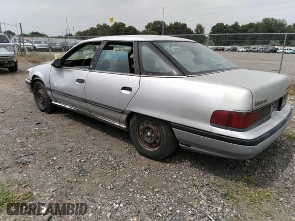 ✅ 1987 Mercury Sable • VIN: 1MEBM50U0HG659744 • Lot: 38575150. Wystawiony na IAAI z przebiegiem 48 130 mil. Bezpłatny archiwum sprzedaży aukcyjnych z USA i szczegółowy raport historii pojazdu na DreamBid. Zdjęcie 3.