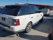 ✅ 2010 Land Rover Range Rover Sport HSE Lux • VIN: SALSK2D44AA252558 • Lot: 41476688. Listed on IAAI with Not provided. Free auction sales archive from the USA and detailed vehicle history report at DreamBid. Image 4.