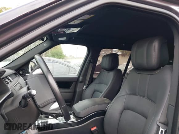 ✅ 2019 Land Rover Range Rover HSE • VIN: SALGS2SV9KA521124 • Лот: 42429756. Опубликован ранее на IAAI с пробегом 65 788 миль. Бесплатный доступ к архиву аукционных продаж из США и подробный отчёт об истории автомобиля на DreamBid. Изображение 19.