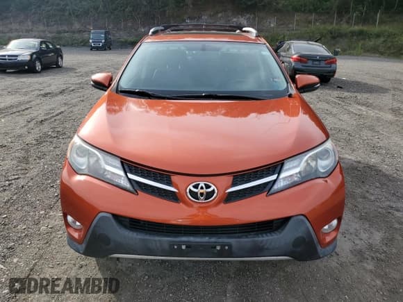 ✅ 2015 Toyota RAV4 Limited • VIN: 2T3DFREV5FW371376 • Lot: 84246635. Wystawiony na Copart z przebiegiem 195 967 mil. Bezpłatny archiwum sprzedaży aukcyjnych z USA i szczegółowy raport historii pojazdu na DreamBid. Zdjęcie 5.