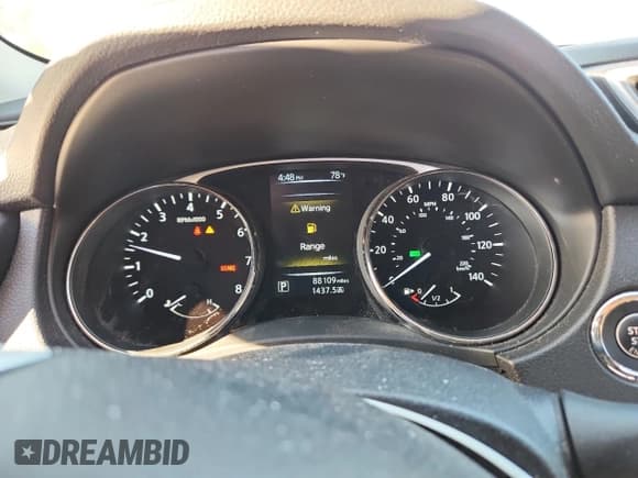 ✅ 2015 Nissan Rogue S • VIN: KNMAT2MTXFP573628 • Lot: 85359465. Wystawiony na Copart z przebiegiem 88 109 mil. Bezpłatny archiwum sprzedaży aukcyjnych z USA i szczegółowy raport historii pojazdu na DreamBid. Zdjęcie 9.