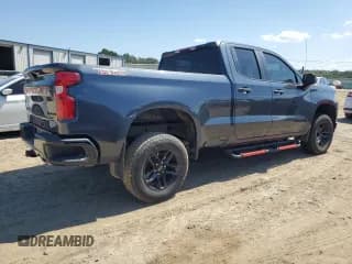 ✅ 2020 Chevrolet Silverado 1500 Custom Trail Boss • VIN: 1GCRYCEF4LZ264434 • Lot: 71434054. Wystawiony na Copart z przebiegiem 70 496 mil. Bezpłatny archiwum sprzedaży aukcyjnych z USA i szczegółowy raport historii pojazdu na DreamBid. Zdjęcie 3.