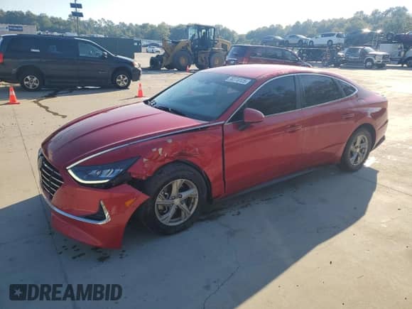 2020 Hyundai Sonata SE with VIN 5NPEG4JA3LH001599, listed as a Copart auction lot 80376125 with 136,010 mi miles and Salvage title. Bid and sale history available at DreamBid. Image 1.