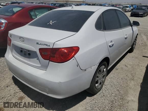 ✅ 2009 Hyundai Elantra SE • VIN: KMHDU46DX9U815430 • Lot: 58084935. Wystawiony na Copart z przebiegiem 183 412 mil mil. Skorzystaj z bezpłatnego archiwum sprzedaży aukcyjnych z USA i zobacz szczegółowy raport historii pojazdu na DreamBid. Zdjęcie 3.