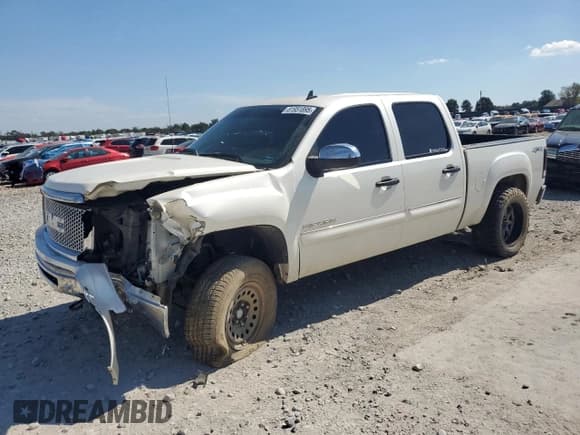 ✅ 2013 GMC Sierra 1500 SLE • VIN: 3GTP2VE70DG255194 • Лот: 81951895. Опубликован ранее на Copart с пробегом 111 676 миль. Бесплатный доступ к архиву аукционных продаж из США и подробный отчёт об истории автомобиля на DreamBid. Изображение 1.