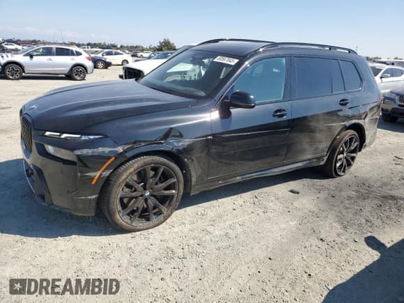 ✅ 2025 BMW X7 xDrive40i • VIN: 5UX23EM09S9Z64357 • Лот: 80567045. Опубликован ранее на Copart с пробегом 10 499 миль. Бесплатный доступ к архиву аукционных продаж из США и подробный отчёт об истории автомобиля на DreamBid. Изображение 1.