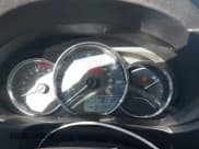 ✅ 2015 Toyota Corolla L • VIN: 5YFBURHE3FP305251 • Lot: 43450359. Wystawiony na IAAI z przebiegiem 161 029 mil. Bezpłatny archiwum sprzedaży aukcyjnych z USA i szczegółowy raport historii pojazdu na DreamBid. Zdjęcie 7.