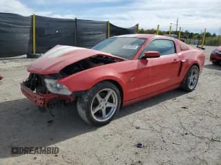 ✅ 2010 Ford Mustang GT • VIN: 1ZVBP8CHXA5143494 • Лот: 90030625. Опубликован ранее на Copart с пробегом 92 742 миль. Бесплатный доступ к архиву аукционных продаж из США и подробный отчёт об истории автомобиля на DreamBid. Изображение 1.