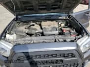 ✅ 2017 Toyota Tacoma SR5 • VIN: 5TFSZ5AN4HX100790 • Lot: 86988525. Listed on Copart with 152,850 mi. Free auction sales archive from the USA and detailed vehicle history report at DreamBid. Image 11.