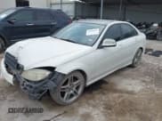 ✅ 2009 Mercedes-Benz C 300 Sport • VIN: WDDGF54X09R061672 • Lot: 42836653. Wystawiony na IAAI z przebiegiem 169 982 mil. Bezpłatny archiwum sprzedaży aukcyjnych z USA i szczegółowy raport historii pojazdu na DreamBid. Zdjęcie 2.