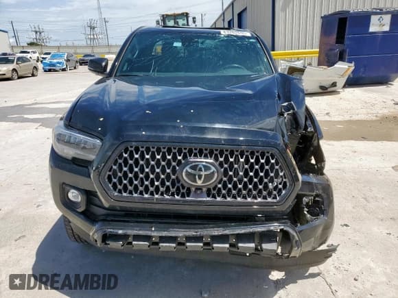 ✅ 2023 Toyota Tacoma Limited • VIN: 3TMGZ5ANXPM637772 • Лот: 63262695. Опубликован ранее на Copart с пробегом 18 352 миль. Бесплатный доступ к архиву аукционных продаж из США и подробный отчёт об истории автомобиля на DreamBid. Изображение 5.