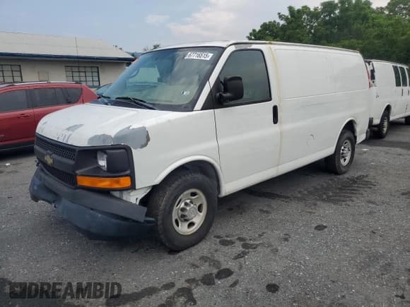 ✅ 2011 Chevrolet Express Cargo • VIN: 1GCZGTCA9B1137539 • Lot: 67716515. Listed on Copart with 267,122 mi. Free auction sales archive from the USA and detailed vehicle history report at DreamBid. Image 1.
