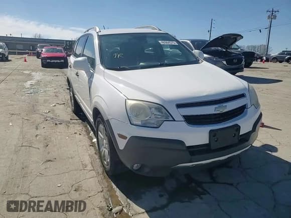 ✅ 2014 Chevrolet Captiva Sport LS • VIN: 3GNAL2EK9ES668887 • Lot: 46984575. Wystawiony na Copart z przebiegiem 119 305 mil. Bezpłatny archiwum sprzedaży aukcyjnych z USA i szczegółowy raport historii pojazdu na DreamBid. Zdjęcie 14.