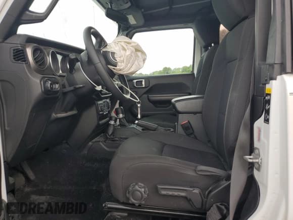 ✅ 2020 Jeep Wrangler Sport S • VIN: 1C4GJXAG1LW288676 • Lot: 65204585. Listed on Copart with 41,864 mi. Free auction sales archive from the USA and detailed vehicle history report at DreamBid. Image 7.