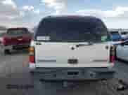 2005 Chevrolet Suburban LT с VIN 3GNGC26G15G153647, выставлен на аукционе Copart как лот 74104924 с пробегом 220 266 миль миль и Списание • Salvage title. История ставок и продаж доступна на DreamBid. Изображение 7.