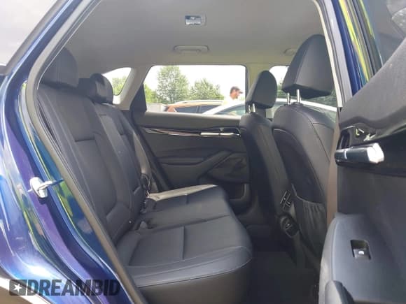 ✅ 2021 Kia Seltos SX • VIN: KNDETCA24M7088062 • Lot: 42728633. Listed on IAAI with 37,717 mi. Free auction sales archive from the USA and detailed vehicle history report at DreamBid. Image 8.