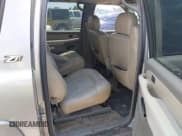 ✅ 2001 Chevrolet Suburban LS • VIN: 3GNFK16TX1G269025 • Лот: 42895358. Опубликован ранее на IAAI с пробегом Не указан. Бесплатный доступ к архиву аукционных продаж из США и подробный отчёт об истории автомобиля на DreamBid. Изображение 8.