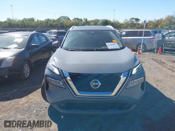 ✅ 2021 Nissan Rogue SL • VIN: JN8AT3CA6MW026076 • Lot: 43488873. Listed on IAAI with 52,901 mi. Free auction sales archive from the USA and detailed vehicle history report at DreamBid. Image 12.
