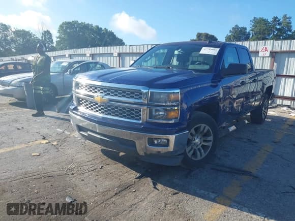 ✅ 2014 Chevrolet Silverado 1500 LT • VIN: 1GCRCREH8EZ130841 • Lot: 42743805. Listed on IAAI with 213,742 mi. Free auction sales archive from the USA and detailed vehicle history report at DreamBid. Image 2.