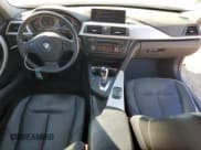 ✅ 2015 BMW 3 Series 320i • VIN: WBA3B1G50FNT07076 • Lot: 89539905. Wystawiony na Copart z przebiegiem 196 158 mil. Bezpłatny archiwum sprzedaży aukcyjnych z USA i szczegółowy raport historii pojazdu na DreamBid. Zdjęcie 8.