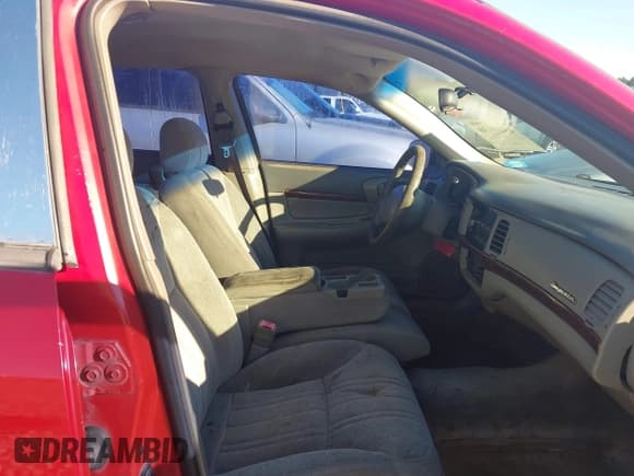 ✅ 2004 Chevrolet Impala • VIN: 2G1WF52EX49111285 • Lot: 43449130. Listed on IAAI with 261,026 mi. Free auction sales archive from the USA and detailed vehicle history report at DreamBid. Image 5.