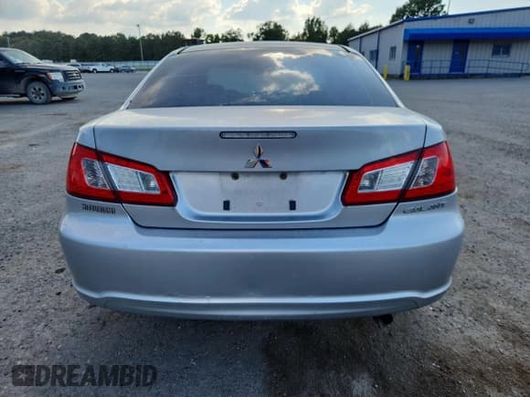 ✅ 2011 Mitsubishi Galant ES • VIN: 4A32B3FF2BE013447 • Lot: 68658015. Listed on Copart with 203,062 mi. Free auction sales archive from the USA and detailed vehicle history report at DreamBid. Image 6.