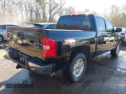 ✅ 2011 Chevrolet Silverado 1500 LTZ • VIN: 3GCPKTE31BG317877 • Lot: 43576207. Wystawiony na IAAI z przebiegiem 202 926 mil. Bezpłatny archiwum sprzedaży aukcyjnych z USA i szczegółowy raport historii pojazdu na DreamBid. Zdjęcie 4.