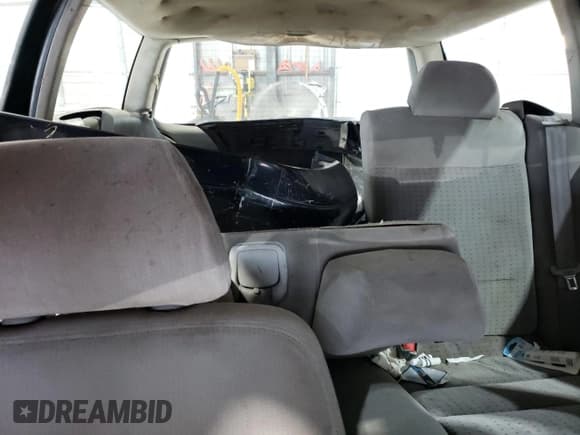 ✅ 2000 Volkswagen Passat • VIN: WVWNA23B0YE248002 • Lot: 65553455. Listed on Copart with Not provided. Free auction sales archive from the USA and detailed vehicle history report at DreamBid. Image 10.