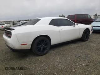 ✅ 2017 Dodge Challenger SXT • VIN: 2C3CDZAG4HH573206 • Lot: 45562223. Wystawiony na Copart z przebiegiem 70 502 mil. Bezpłatny archiwum sprzedaży aukcyjnych z USA i szczegółowy raport historii pojazdu na DreamBid. Zdjęcie 3.