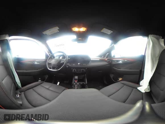 2025 Chevrolet TrailBlazer RS с VIN KL79MUSL3SB102763, выставлен на аукционе IAAI как лот 42514327 с пробегом 10 617 миль миль и . История ставок и продаж доступна на DreamBid. Изображение 19.