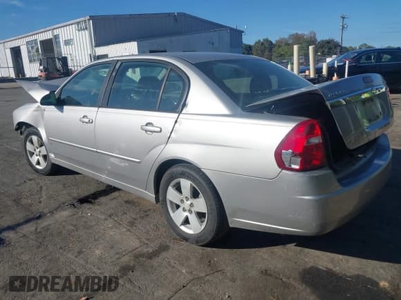 ✅ 2006 Chevrolet Malibu 2LT • VIN: 1G1ZT51836F112970 • Lot: 43373971. Listed on IAAI with 253,631 mi. Free auction sales archive from the USA and detailed vehicle history report at DreamBid. Image 3.