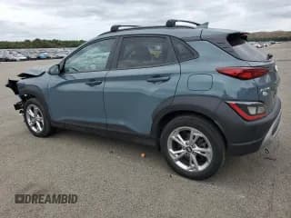 ✅ 2022 Hyundai Kona SEL • VIN: KM8K6CAB9NU915403 • Лот: 71914794. Опубликован ранее на Copart с пробегом 29 801 миль. Бесплатный доступ к архиву аукционных продаж из США и подробный отчёт об истории автомобиля на DreamBid. Изображение 2.