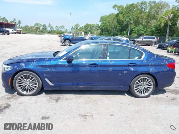 ✅ 2019 BMW 5 Series 540i • VIN: WBAJE5C51KBM76742 • Lot: 42656465. Listed on IAAI with 54,600 mi. Free auction sales archive from the USA and detailed vehicle history report at DreamBid. Image 14.