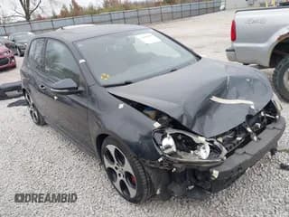 ✅ 2012 Volkswagen Golf GTI Autobahn • VIN: WVWFD7AJ2CW197754 • Lot: 43683409. Wystawiony na IAAI z przebiegiem 106 049 mil. Bezpłatny archiwum sprzedaży aukcyjnych z USA i szczegółowy raport historii pojazdu na DreamBid. Zdjęcie 1.